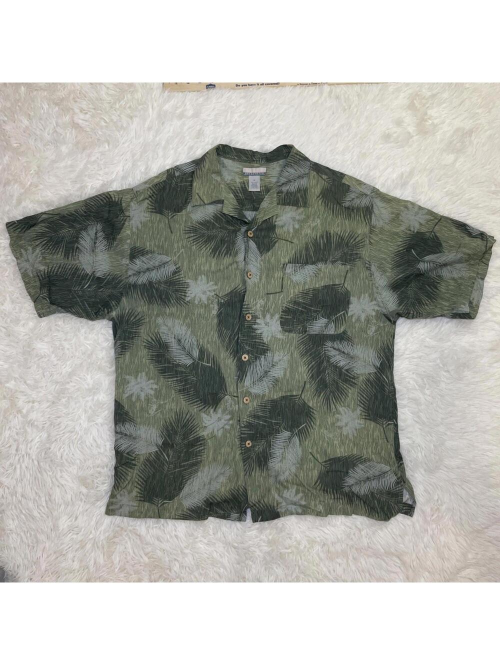 Breakwater 100% Rayon Hawaiian Green Tropical Shirt Short Sleeve Men’s Size M